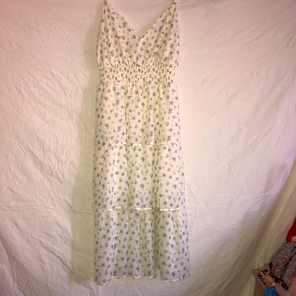 Floral spring maxi by And Now This size XL